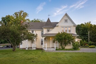 Plus de détails pour 49 Landing Ave, Smithtown, NY - Commerce de détail à louer