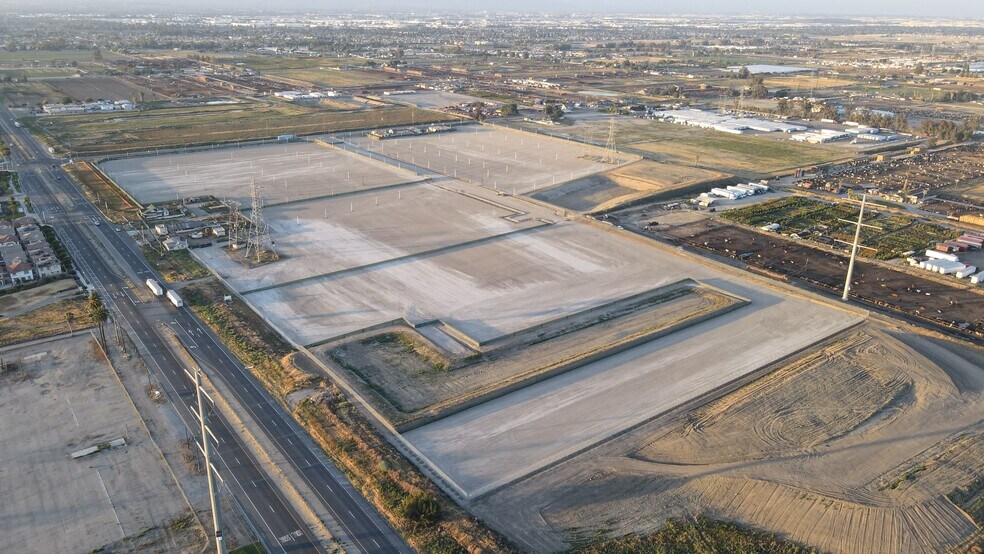 13813 Euclid Ave, Ontario, CA for lease - Building Photo - Image 1 of 9