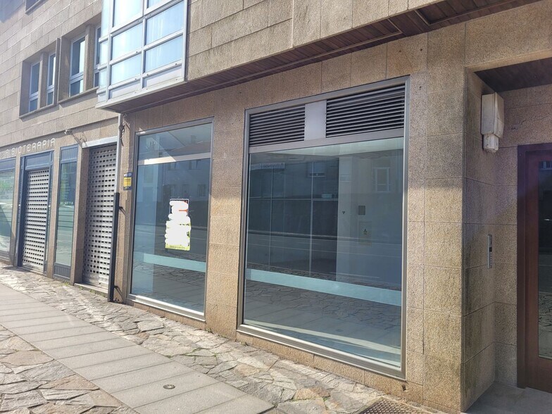 Rúa Do Valiño, 6, Santiago de Compostela, La Coruna for lease - Building Photo - Image 3 of 12