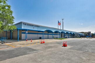 More details for 4343 W Commerce St, San Antonio, TX - Specialty for Sale