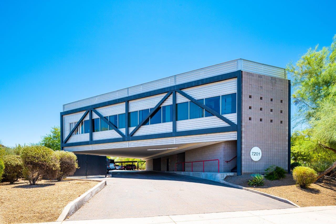 7201 N Dreamy Draw Dr, Phoenix, AZ à louer Photo du bâtiment- Image 1 de 27