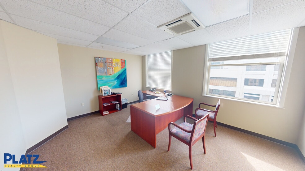 197 W Market St, Warren, OH for lease - Interior Photo - Image 3 of 18