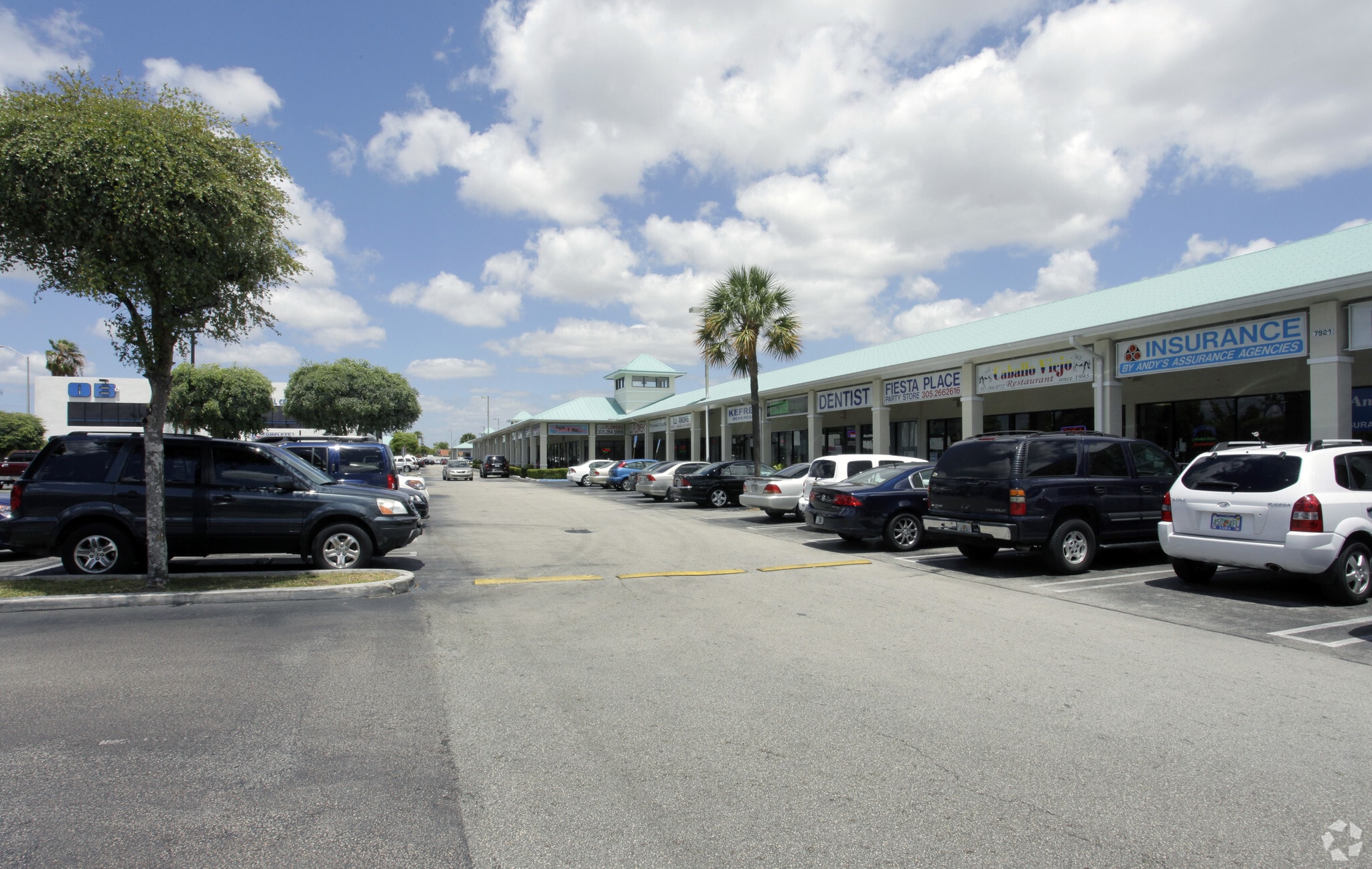 7921-7971 SW 40th St, Miami, FL à louer Photo principale- Image 1 de 10