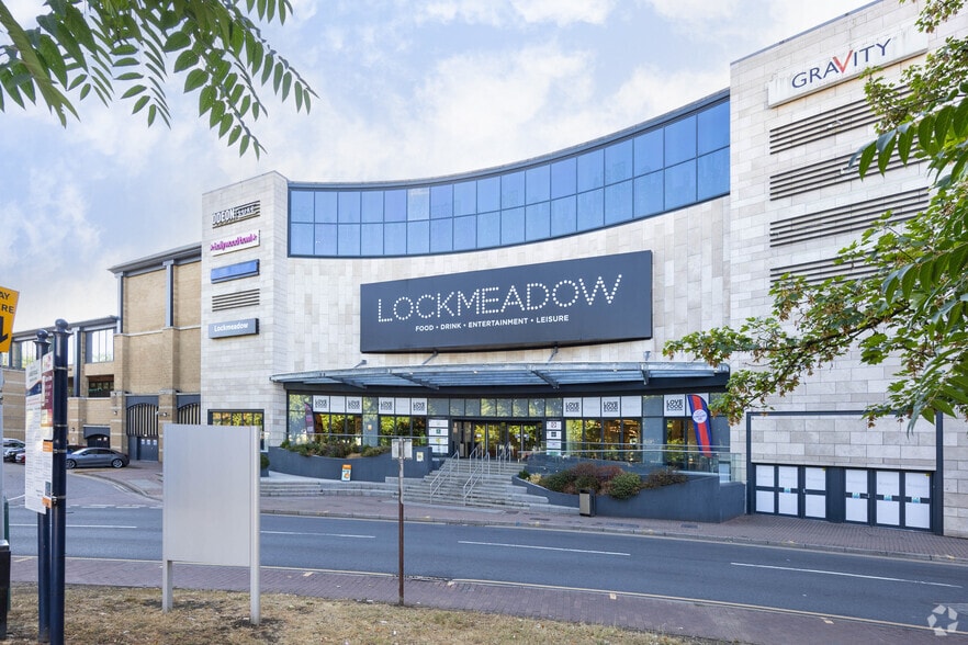 Barker Rd, Maidstone for lease - Building Photo - Image 2 of 4