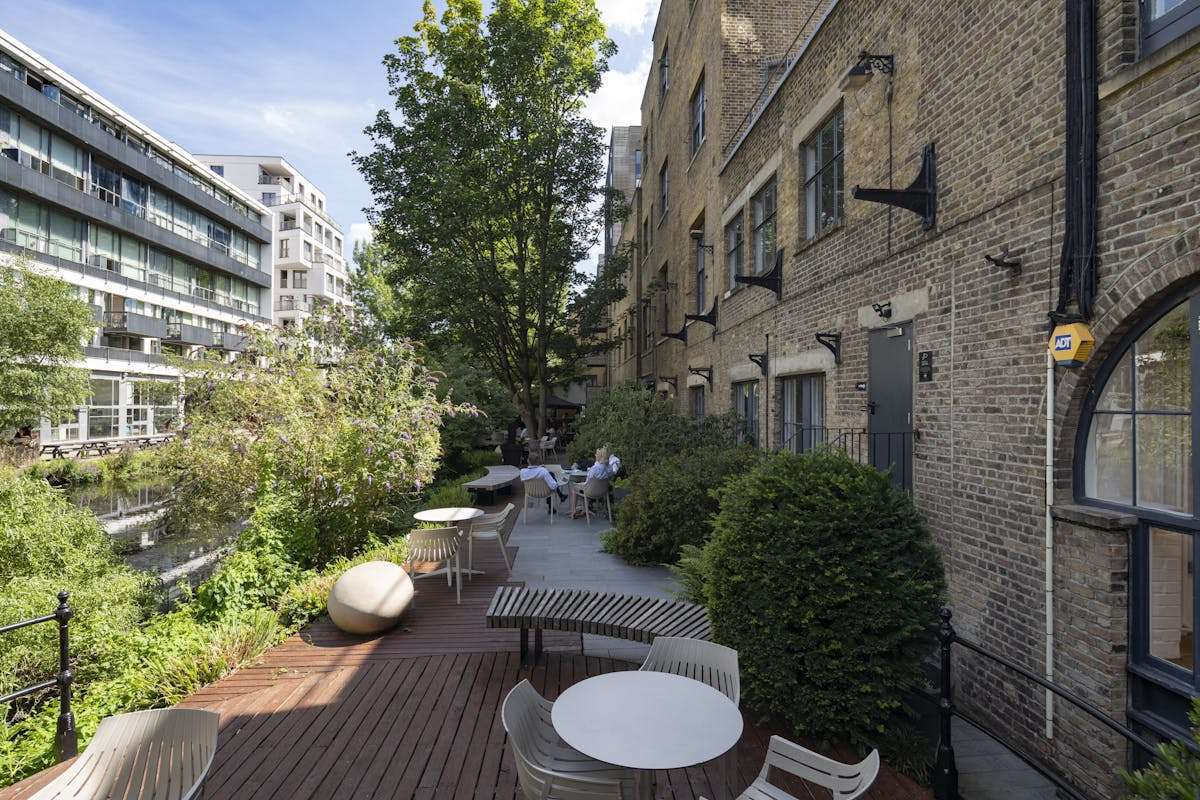 44-48 Wharf Rd, Londres à vendre Photo du bâtiment- Image 1 de 3