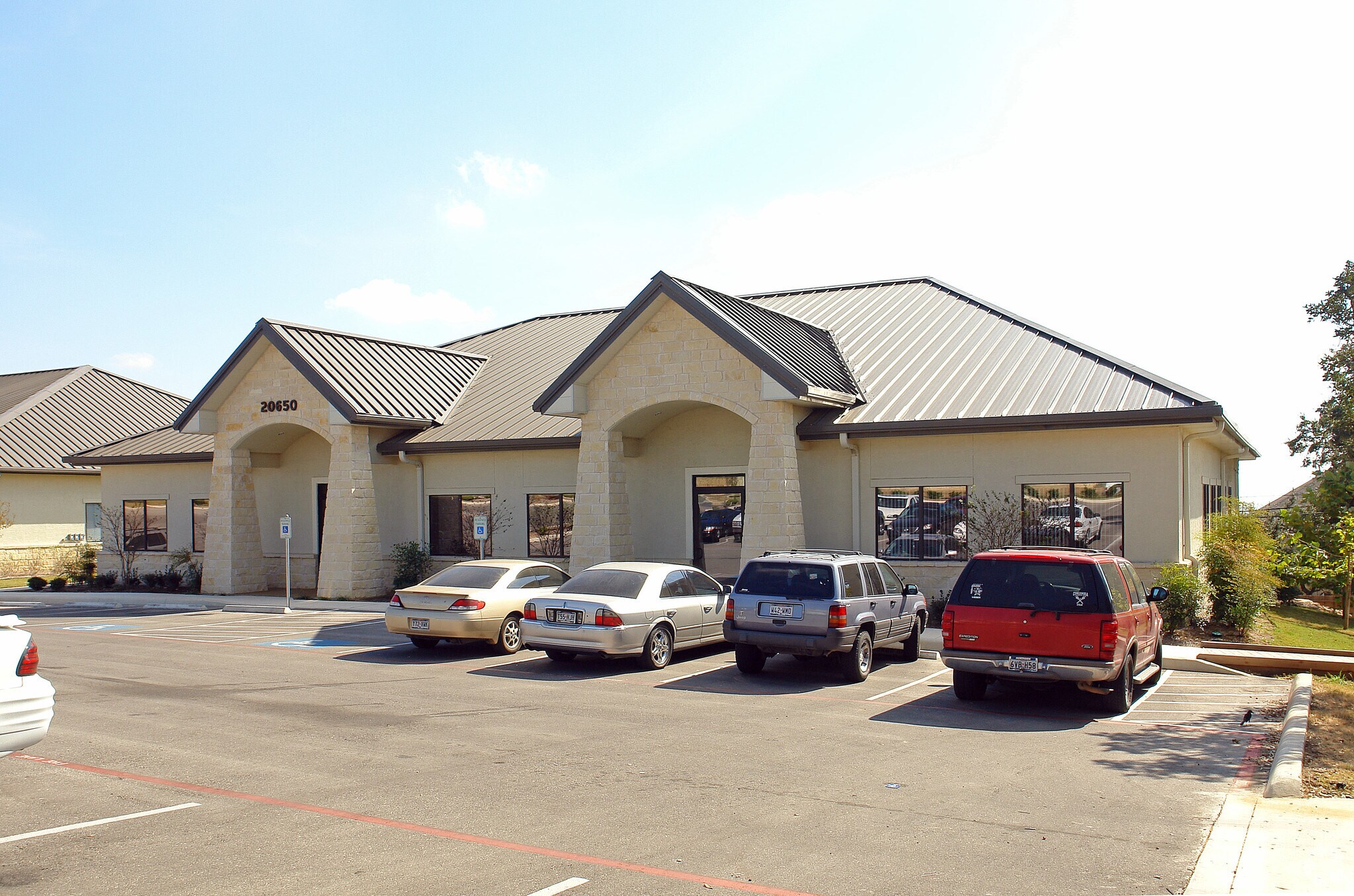 20650 Stone Oak Pky, San Antonio, TX for lease Primary Photo- Image 1 of 6