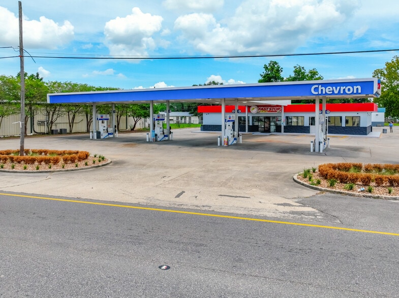24445 Eden St, Plaquemine, LA for sale - Building Photo - Image 1 of 3