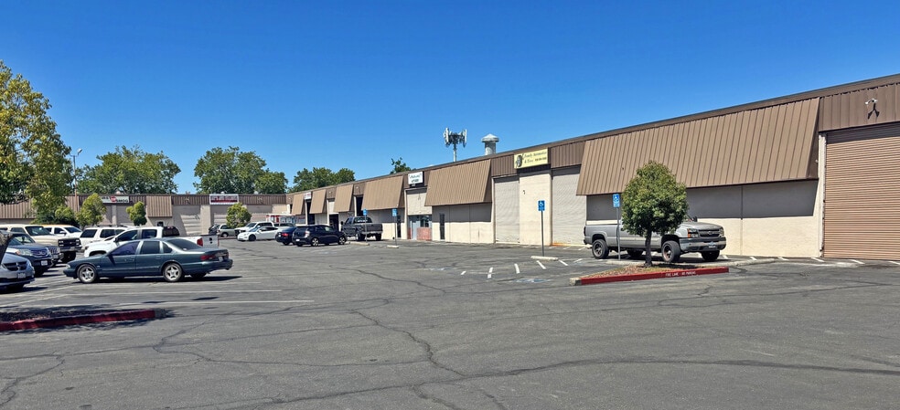 2301 Vehicle Dr, Rancho Cordova, CA for sale - Building Photo - Image 3 of 3