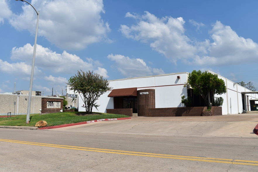 12725 Royal Dr, Stafford, TX for sale - Building Photo - Image 1 of 1