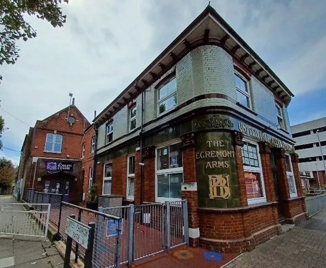 82A/B Crasswell St, Portsmouth à vendre - Photo principale - Image 1 de 1