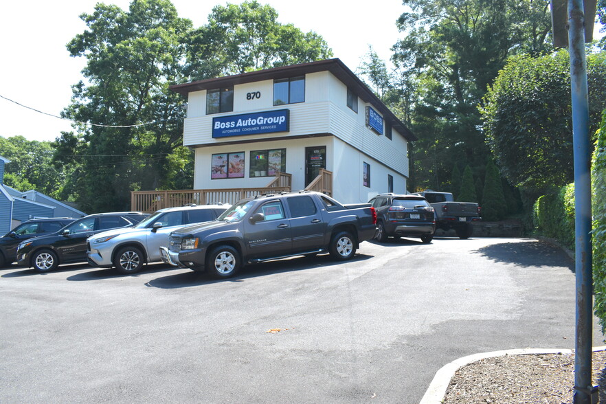 870 W Jericho Tpke, Huntington, NY for sale - Building Photo - Image 1 of 25