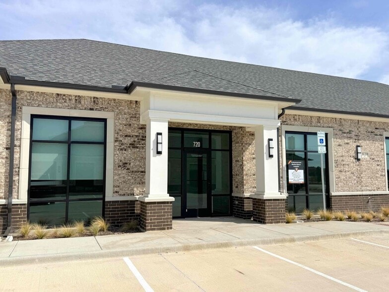 1630 W Prosper Trl, Prosper, TX for lease - Building Photo - Image 3 of 6