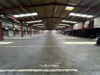 Plus de détails pour 15 Rue Commandant Charcot, Saint-Priest - Industriel à vendre