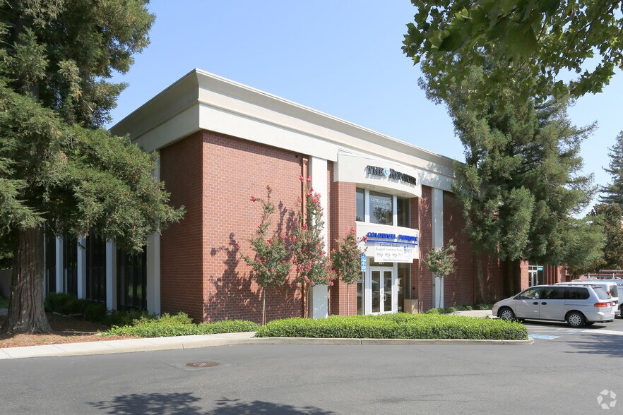 401-403 Davis St, Vacaville, CA for sale - Building Photo - Image 3 of 4