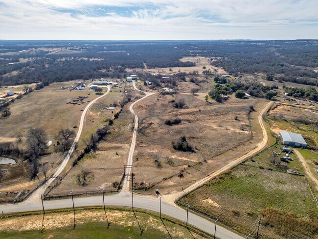 Plus de détails pour 2040 Erwin Rd, Poolville, TX - Terrain à vendre