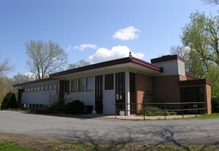 826 Holly Dr, Fulton, NY à vendre - Photo du bâtiment - Image 2 de 30