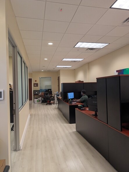 4755 Technology Way, Boca Raton, FL for sale - Interior Photo - Image 1 of 12