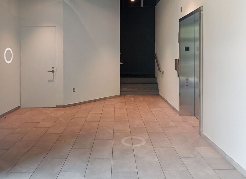 120 Q St NE, Washington, DC à louer - Numérisation 3D de Matterport - Image 2 de 26