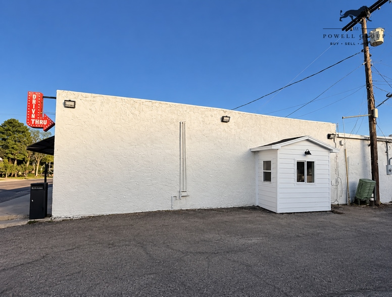 225 W Lubbock St, Slaton, TX for sale - Building Photo - Image 2 of 7