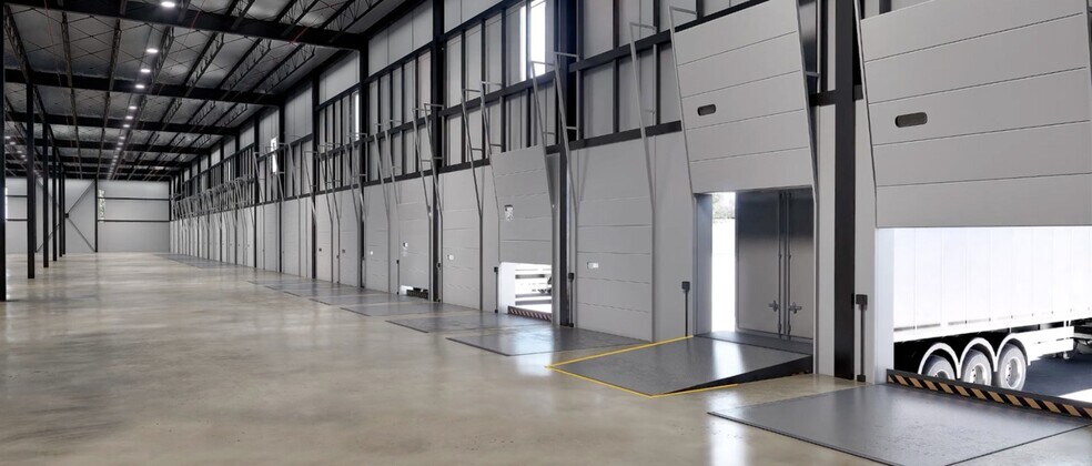 2774 Sheffield Rd, Ottawa, ON à louer - Photo intérieure - Image 3 de 3