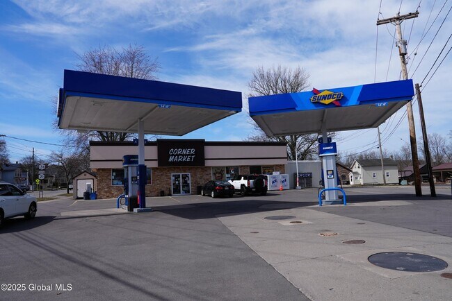 More details for 521 E Main St, Palmyra, NY - Retail for Sale