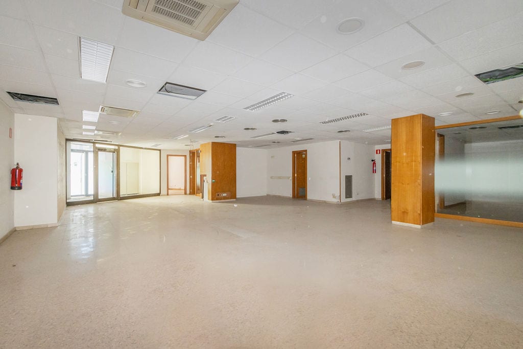 Lleida, LER 25006 - Unité 01 -  - Photo intérieure - Image 1 of 17