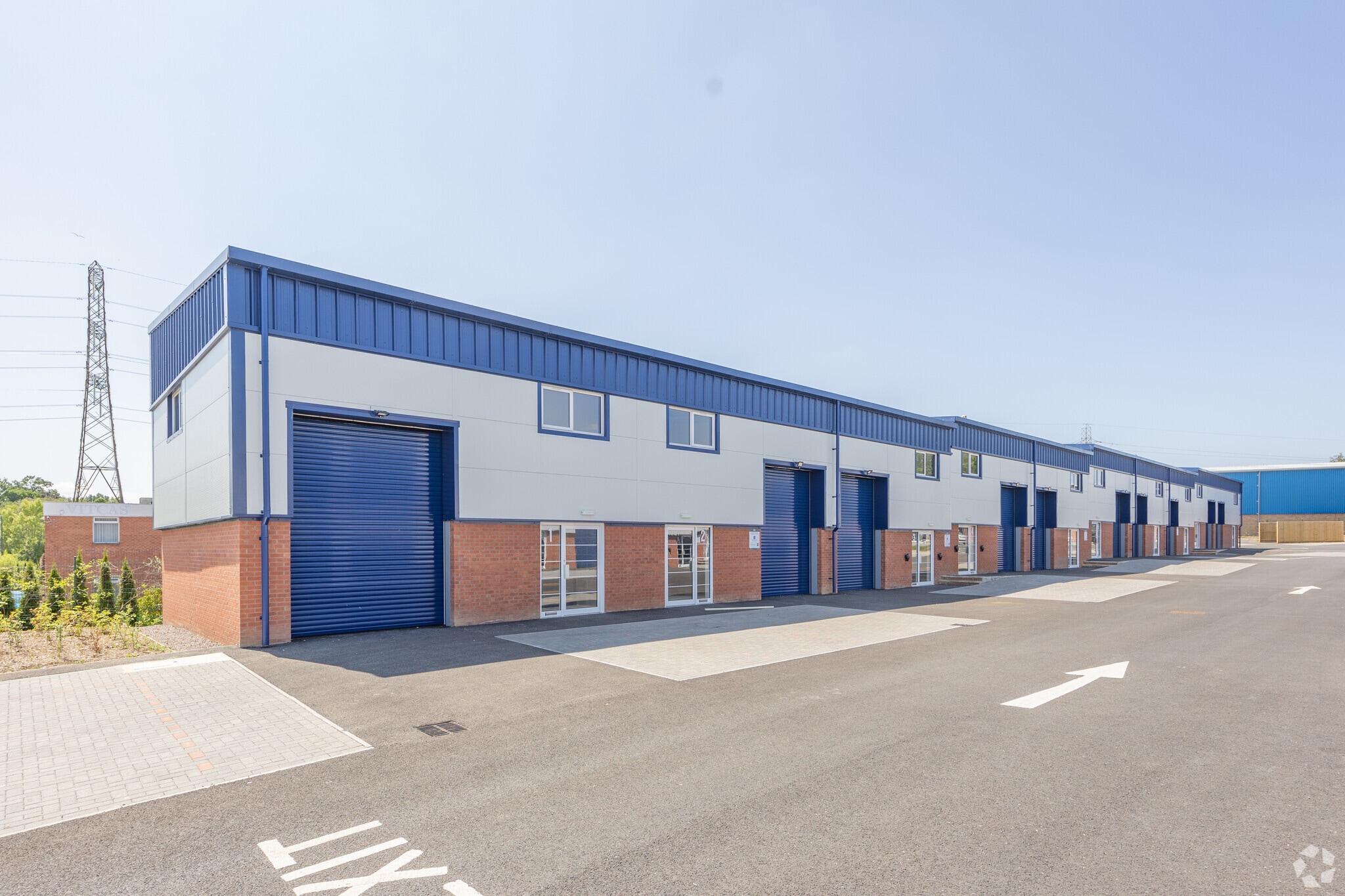 198-202 Broomhill Rd, Bristol for lease Building Photo- Image 1 of 8