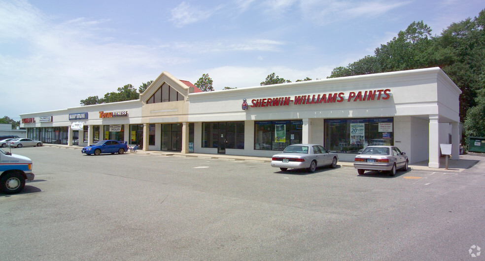 575 Boston Post Rd, Orange, CT for lease - Building Photo - Image 2 of 5