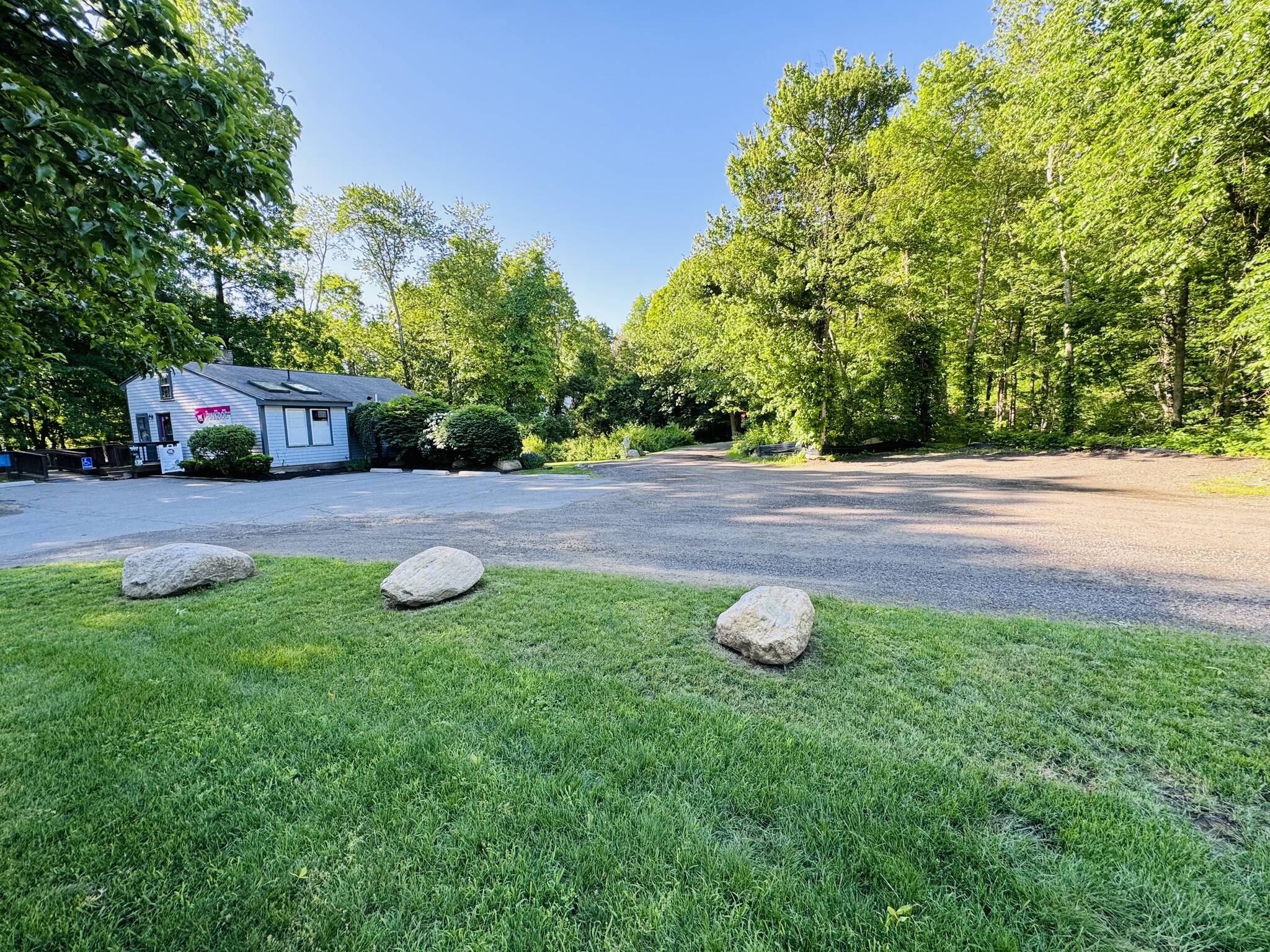 650 Massachusetts Ave, Boxborough, MA for sale Primary Photo- Image 1 of 12