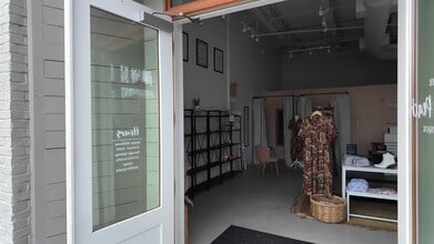 3550 W Lawrenceville St, Duluth, GA for lease - Commercial Listing Video 