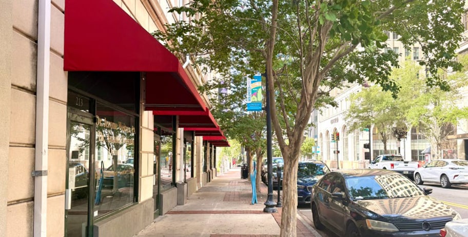 201-213 N Laura St, Jacksonville, FL for lease - Building Photo - Image 3 of 5