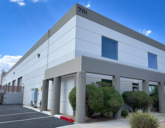 Plus de détails pour 781 Middlegate Rd, Henderson, NV - Industriel à louer