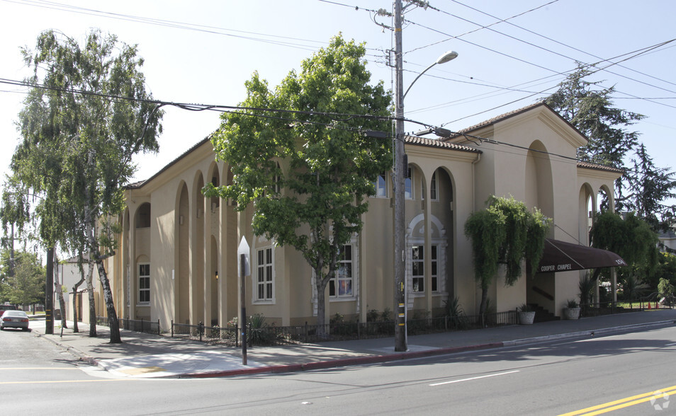 1580 Fruitvale Ave, Oakland, CA for sale - Primary Photo - Image 1 of 3