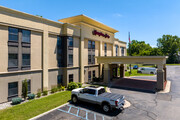 Hampton Inn Jackson - Motel