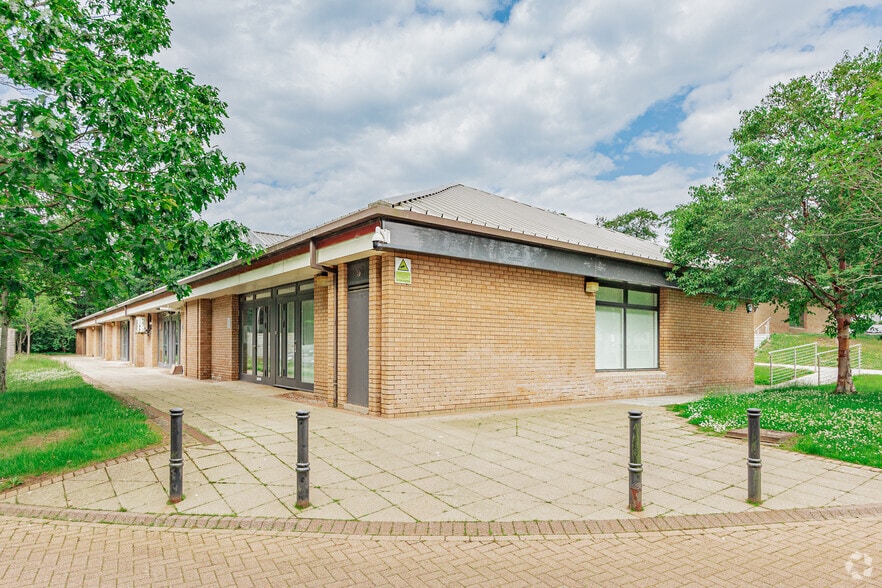 Balgownie Dr, Bridge Of Don for lease - Primary Photo - Image 1 of 3