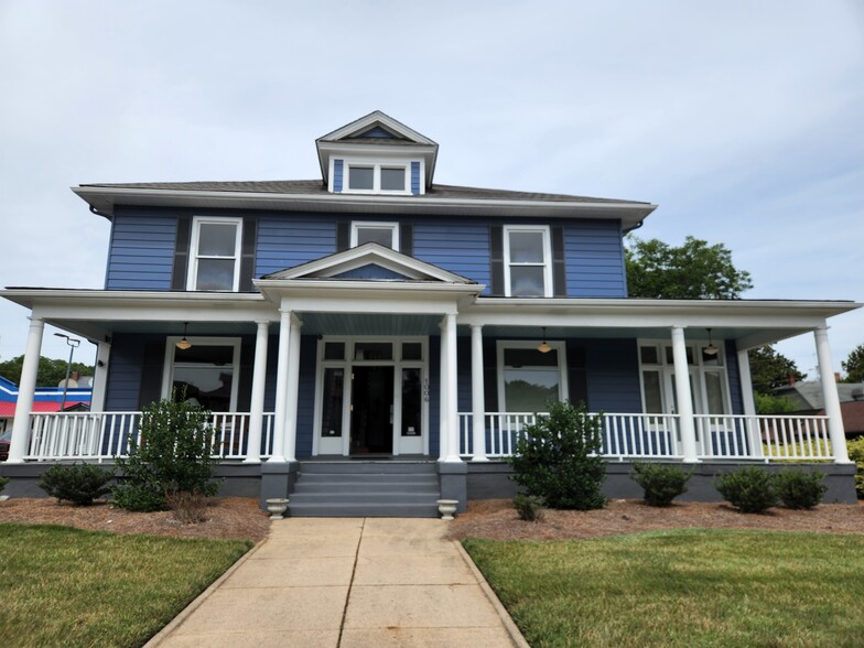 1006 N Main St, High Point, NC for sale - Building Photo - Image 1 of 1