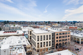 940-946 Willamette St, Eugene, OR - AÉRIEN  Vue de la carte