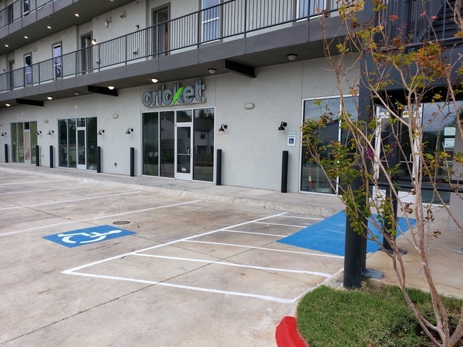 More details for 4507 E Martin Luther King Jr Blvd, Austin, TX - Multifamily for Sale
