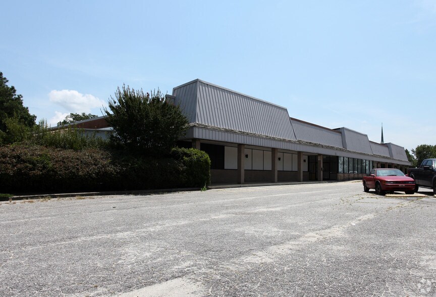 101 Vandora Springs Rd, Garner, NC à vendre - Photo du bâtiment - Image 3 de 4