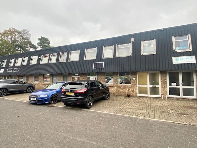 Calleva Park, Aldermaston for lease Building Photo- Image 1 of 3