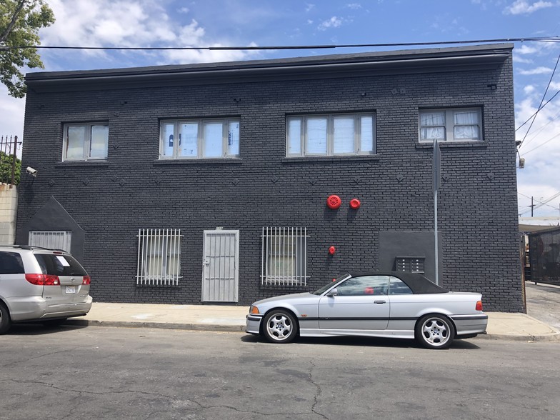 119 W 36th Pl, Los Angeles, CA for lease - Building Photo - Image 2 of 2