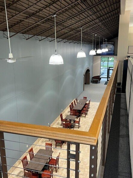 20855 Kensington Blvd, Lakeville, MN à louer - Photo intérieure - Image 2 de 16