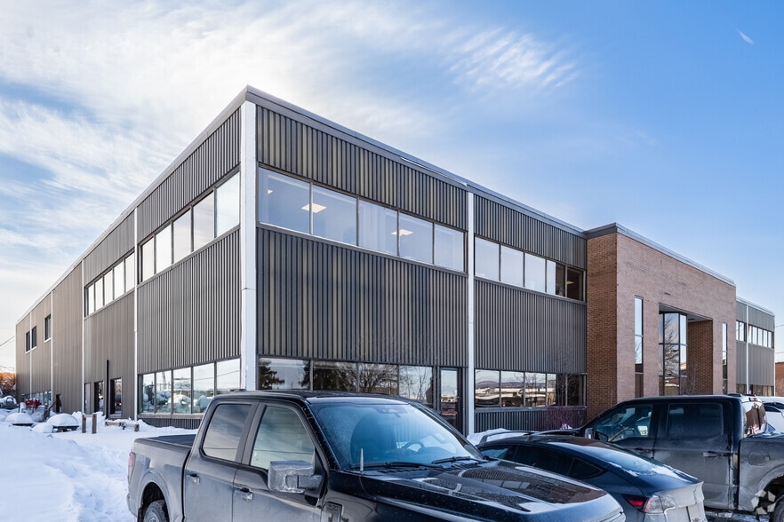15 Rue Buteau, Gatineau, QC à louer - Photo du bâtiment - Image 2 de 2