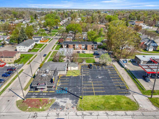 More details for 35676 Van Born Rd, Wayne, MI - Retail for Sale