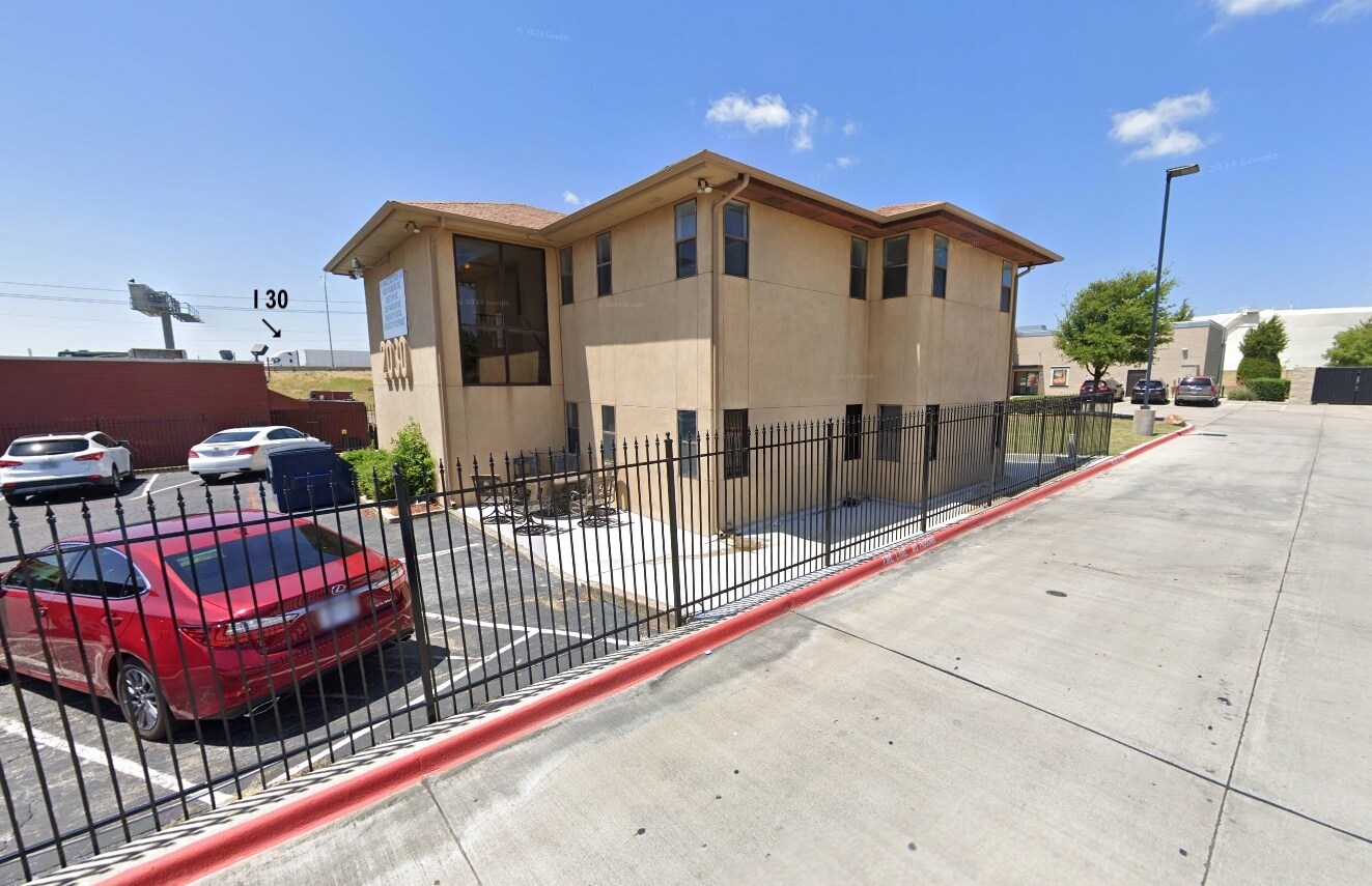 2030 S Las Vegas Trl, White Settlement, TX à vendre Photo du bâtiment- Image 1 de 12