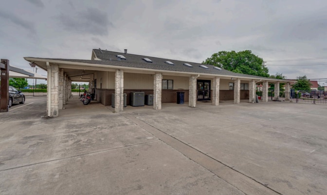 3101 Premier Dr, Plano, TX for sale - Building Photo - Image 1 of 1