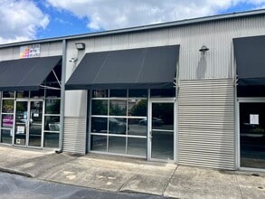 1082 NW Huff Rd, Atlanta, GA for lease Interior Photo- Image 2 of 5