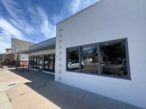5620-5624 Yukon St, Arvada, CO à louer Photo du bâtiment- Image 2 de 12