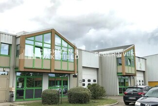 Plus de détails pour Local d'activités à louer