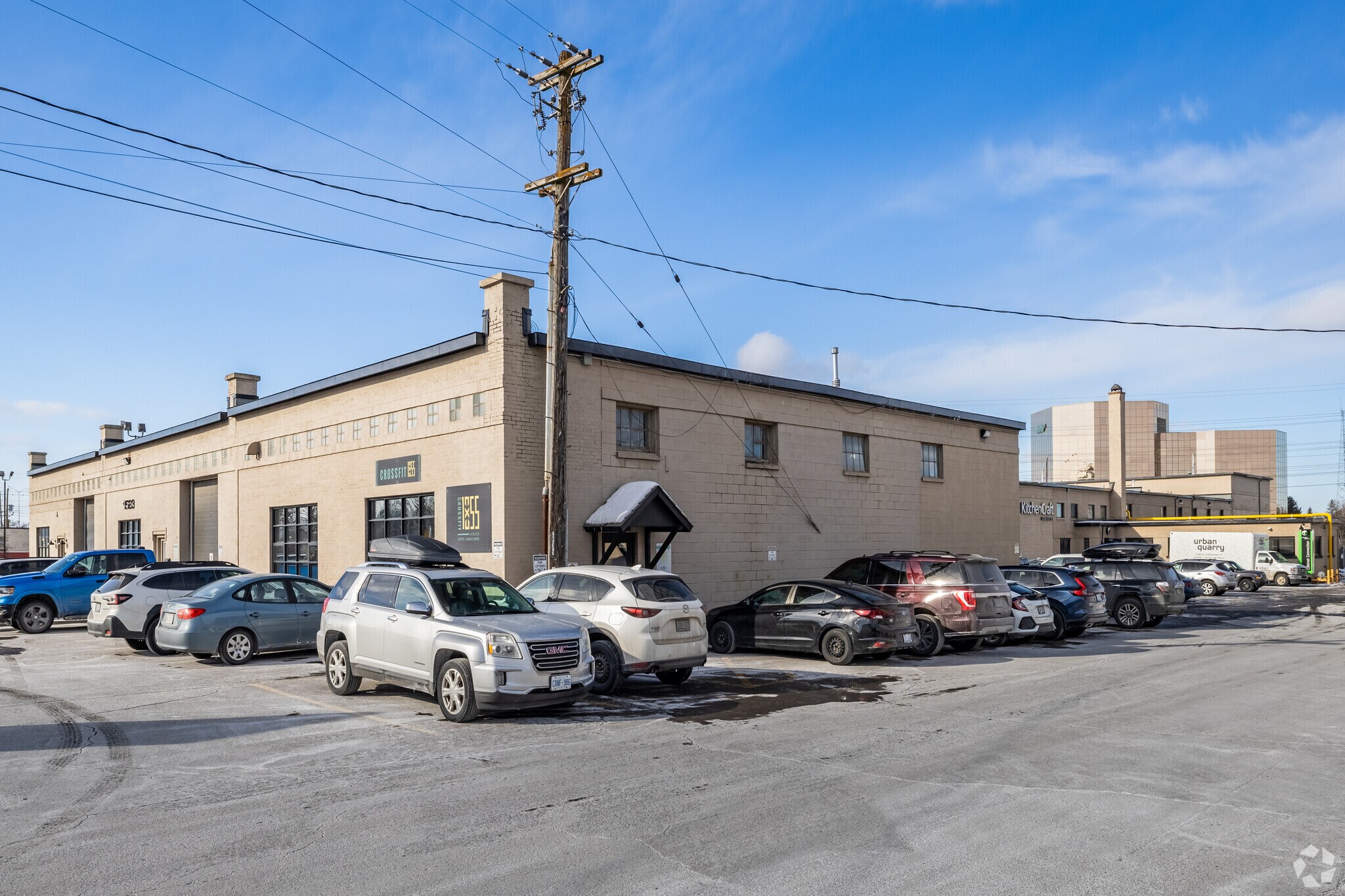 1523 Laperriere Ave, Ottawa, ON à vendre Photo principale- Image 1 de 1